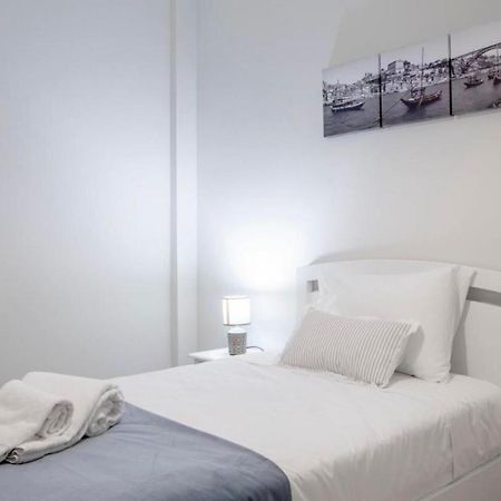 Belas Artes Apartment By Lovelystay Porto Luaran gambar