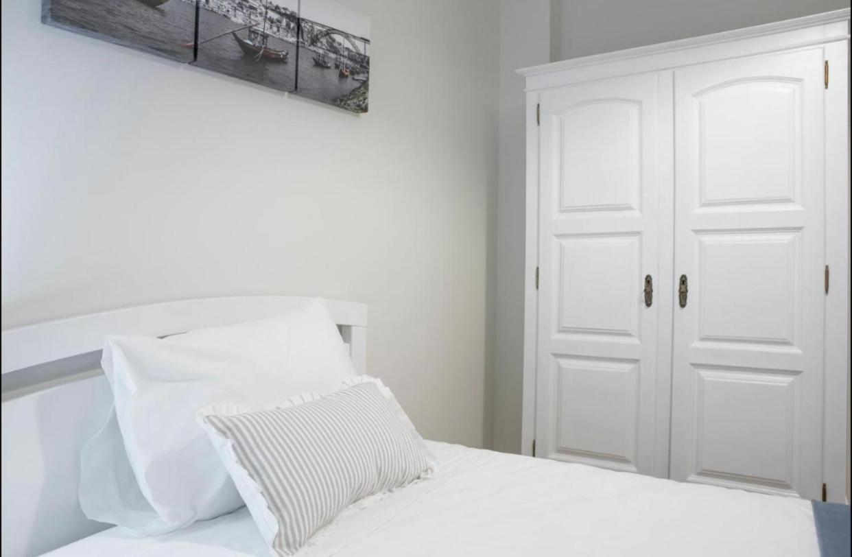 Belas Artes Apartment By Lovelystay Porto Luaran gambar